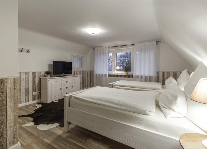 Schlafzimmer 3