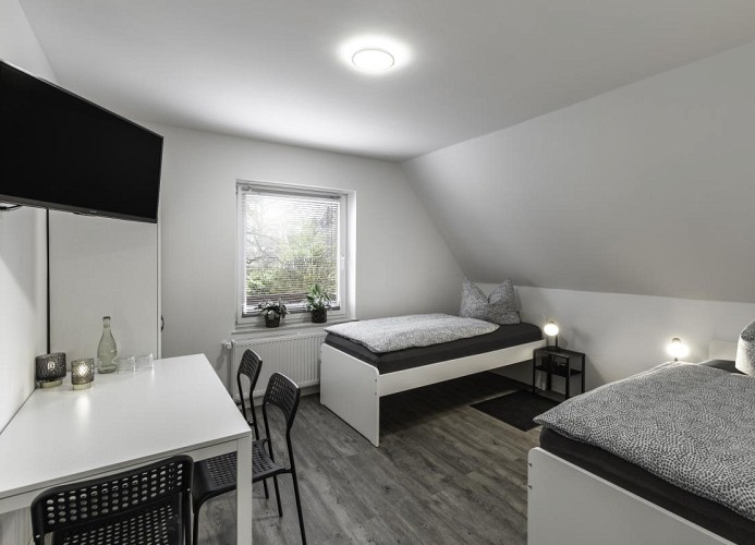 Schlafzimmer 2