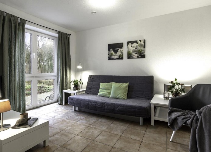 Wohnzimmer / Schlafcouch 